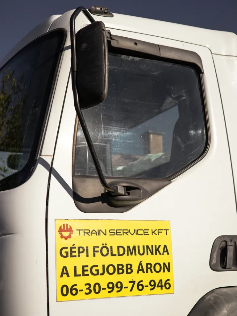Train Service Kft-41